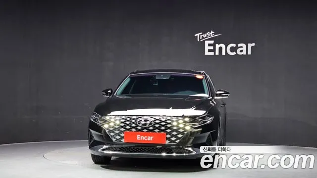 Hyundai Grandeur Premium — Фото автомобиля 3