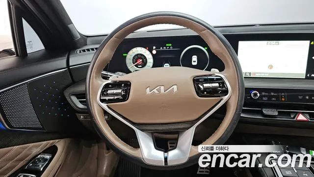Kia K8 — Фото автомобиля 13