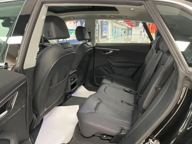 Audi Audi Q8 2023 55 TFSI Luxury Sport — Фото автомобиля 10