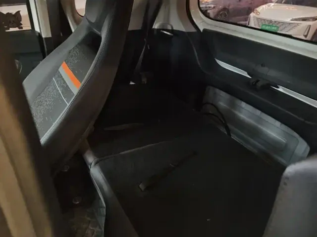 Wuling Hongguang Mini EV — Фото автомобиля 13
