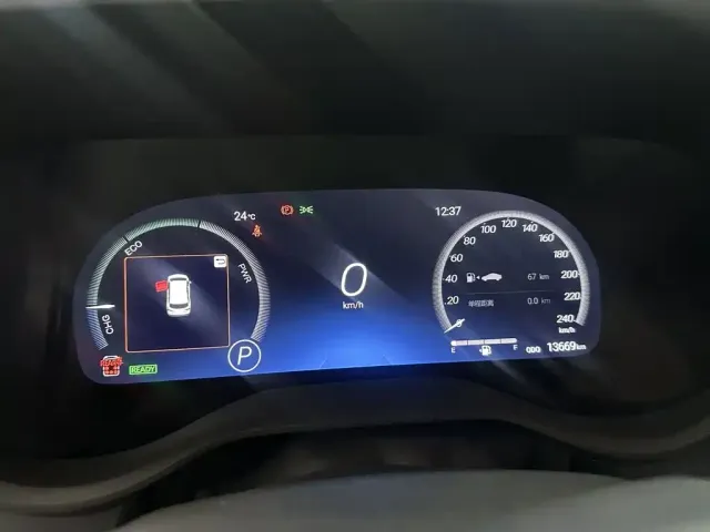 Toyota Granvia — Фото автомобиля 4