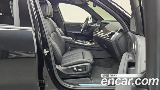 BMW X7 G07 — Фото автомобиля 26