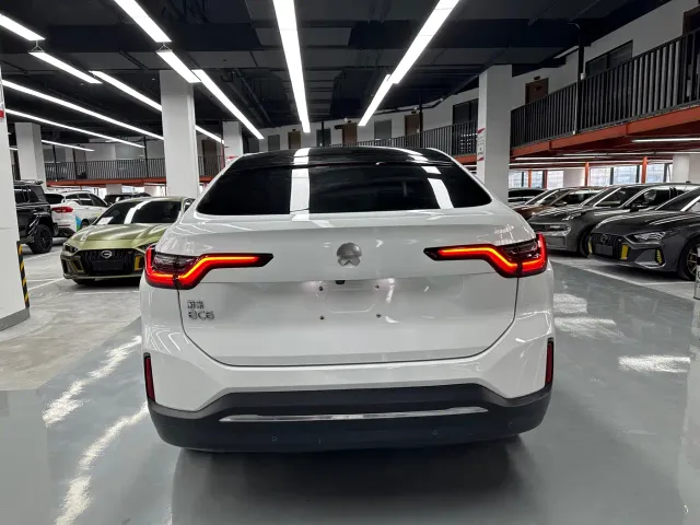 Nio EC6 — Фото автомобиля 17