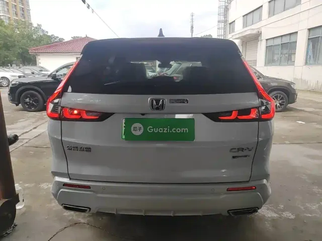 Honda CR-V — Фото автомобиля 5