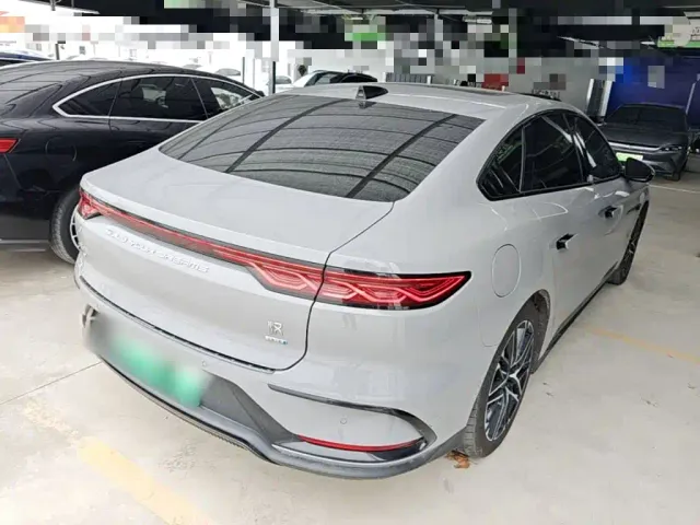 BYD Han — Фото автомобиля 6