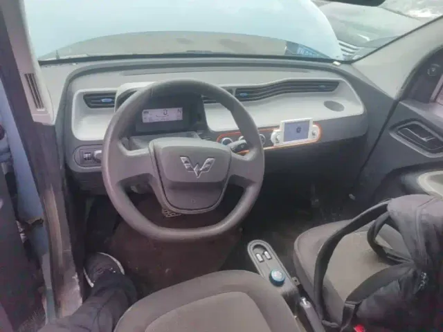 Wuling Hongguang Mini EV — Фото автомобиля 9