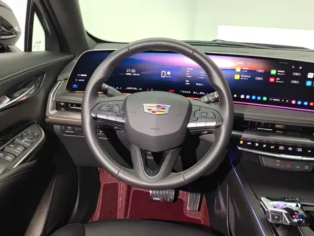 Cadillac XT4 — Фото автомобиля 15