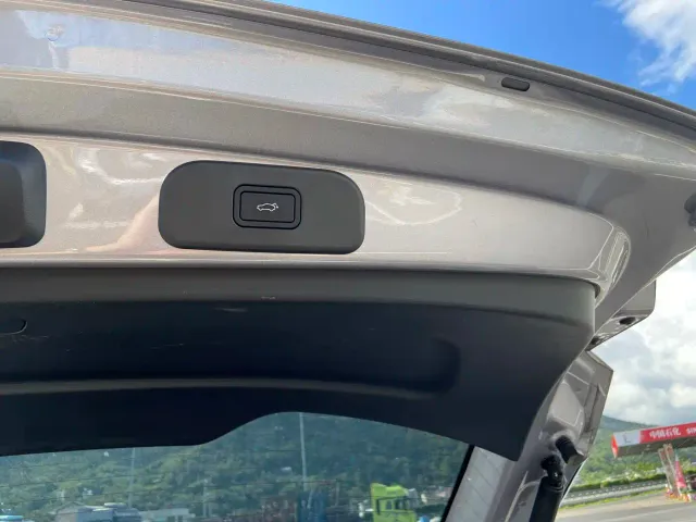 Geely Starry Wish — Фото автомобиля 9