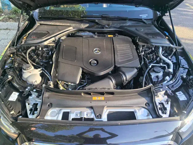 Mercedes-Benz E-Class — Фото автомобиля 7