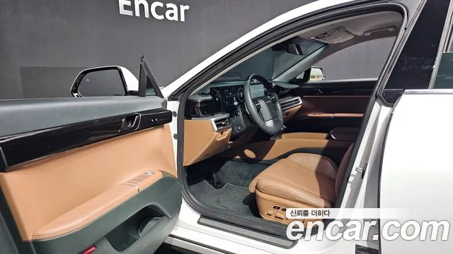Hyundai Grandeur GN7 — Фото автомобиля 15
