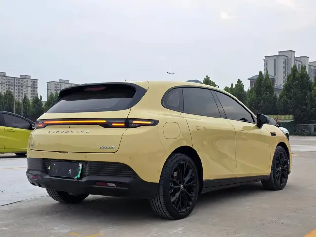 Leapmotor Lafa 5 — Фото автомобиля 9