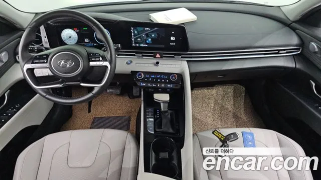 Hyundai Avante CN7 — Фото автомобиля 7