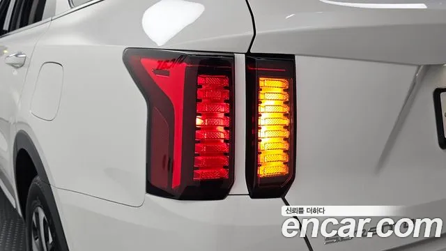 Kia Sorento Sorento 4-е поколение Бензин 2.5T 2WD — Фото автомобиля 19