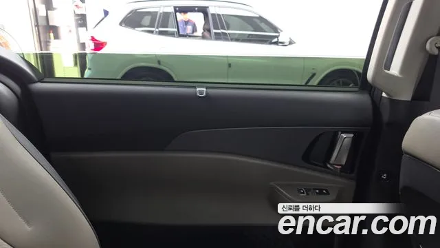 Kia Carnival 4th Gen — Фото автомобиля 14