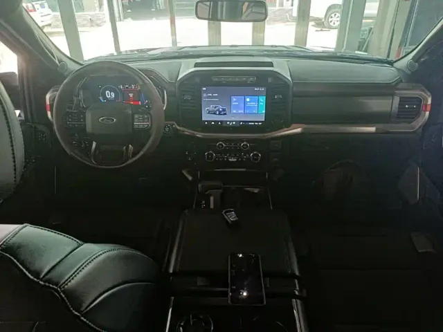 Ford F-150 Raptor — Фото автомобиля 9