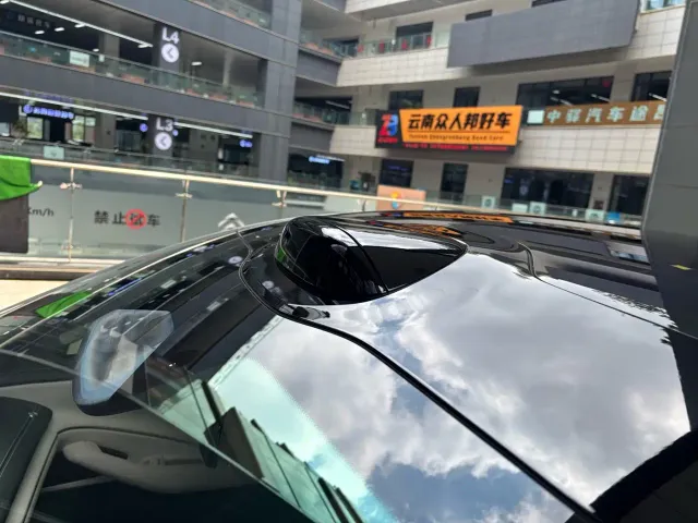 Xiaomi SU7 — Фото автомобиля 21