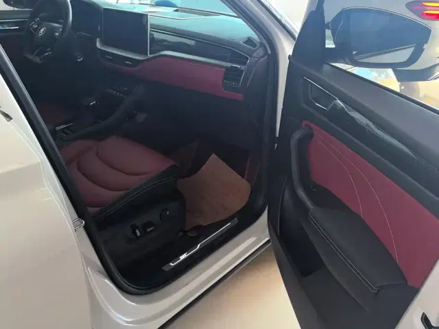 Skoda Kodiaq GT — Фото автомобиля 8
