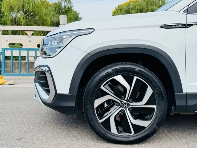 Volkswagen Tharu — Фото автомобиля 18