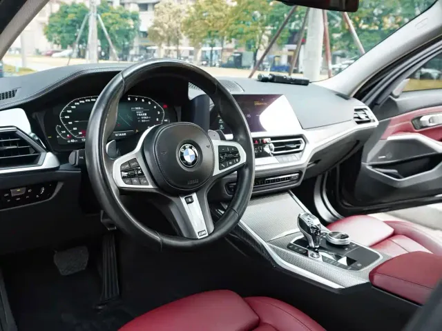 BMW 3 Series — Фото автомобиля 13