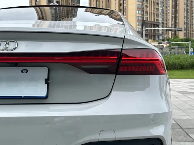 Audi A7 — Фото автомобиля 11