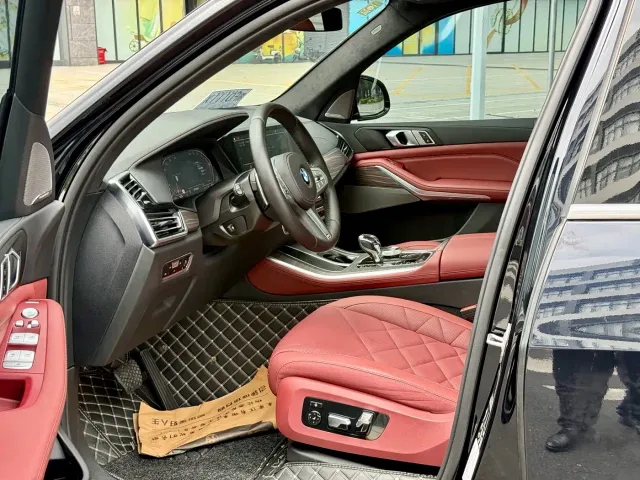 BMW X5 — Фото автомобиля 4
