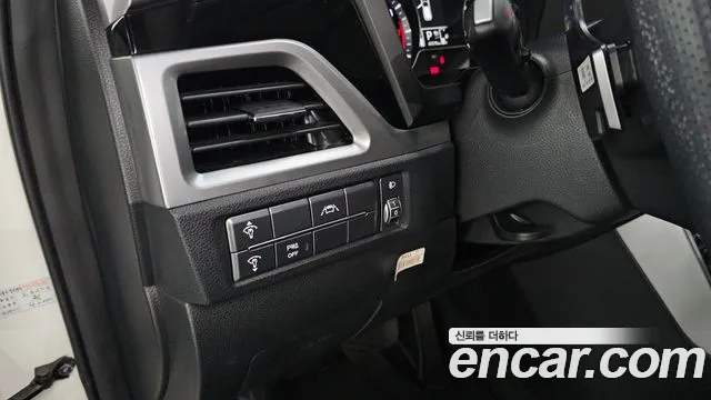 KG_Mobility_Ssangyong KORANDO — Фото автомобиля 19