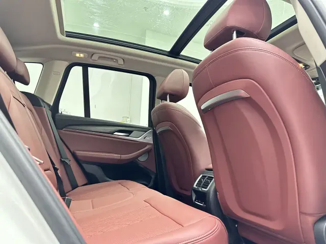 BMW X3 — Фото автомобиля 14
