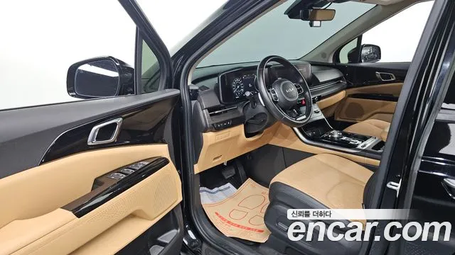 Kia Carnival Generation 4 — Фото автомобиля 10