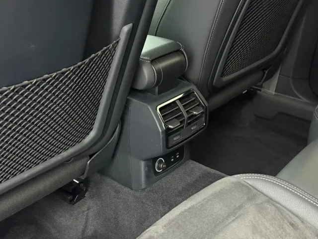Audi Q3 — Фото автомобиля 15