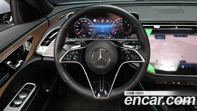 Mercedes-Benz E-Class W214 — Фото автомобиля 19
