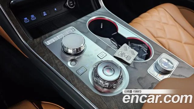Genesis GV80 — Фото автомобиля 8