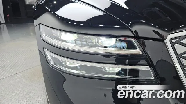 Genesis G80 Electrified G80 (RG3) — Фото автомобиля 20