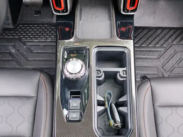 Haval Big Dog — Фото автомобиля 8