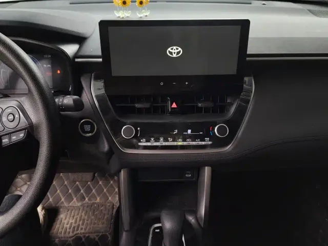 Toyota Frontlander — Фото автомобиля 13