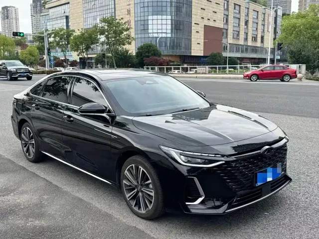 Chery Arrizo 8 — Фото автомобиля 3