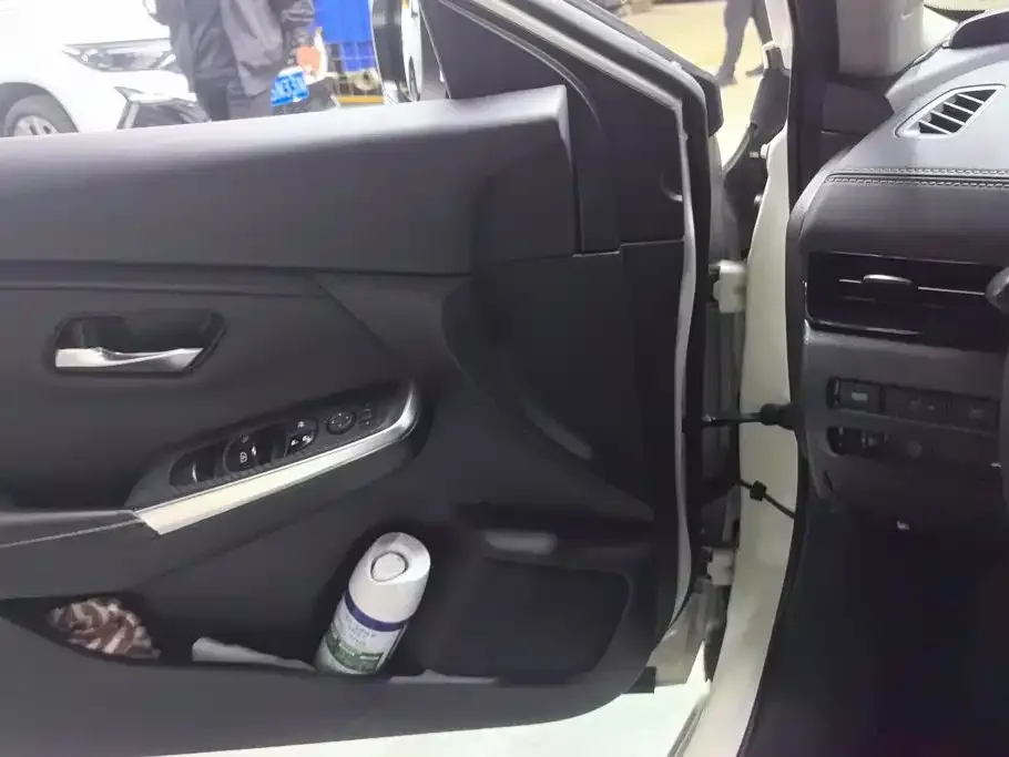 Nissan Sylphy 2022 1.6L XL CVT Delight Edition — Фото автомобиля 7