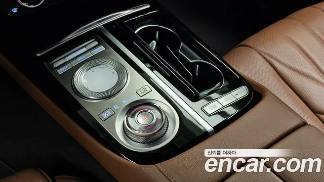 Genesis G80 RG3 — Фото автомобиля 12