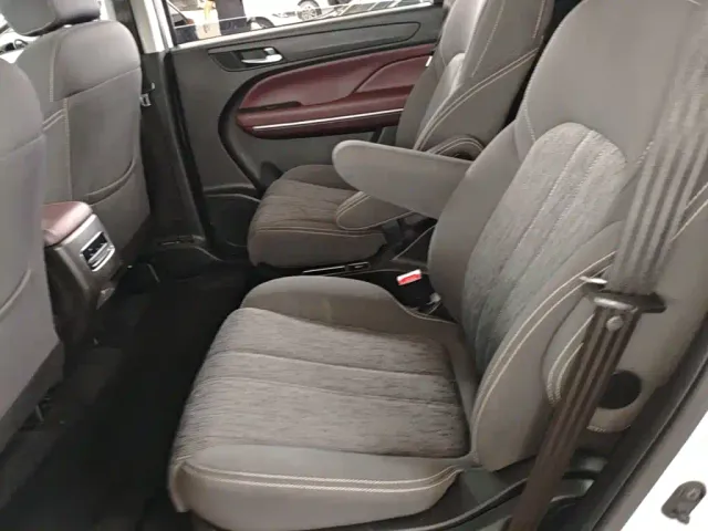 GAC Trumpchi M6 — Фото автомобиля 16