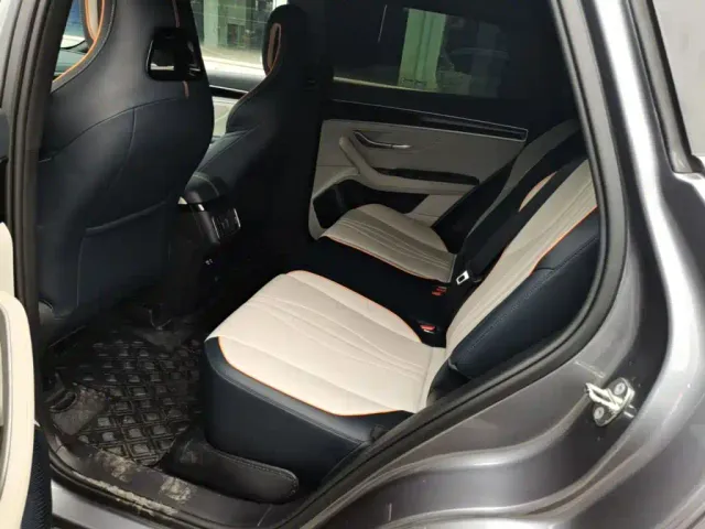 BYD Song PLUS — Фото автомобиля 16