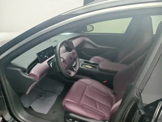Nio ET5 Touring — Фото автомобиля 10