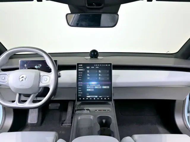 Nio ET5 Touring — Фото автомобиля 24