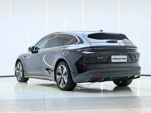 Nio ET5 Touring — Фото автомобиля 5