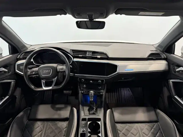 Audi Q3 — Фото автомобиля 7