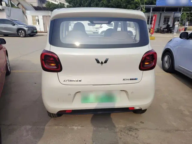 Wuling Hongguang Mini EV — Фото автомобиля 23