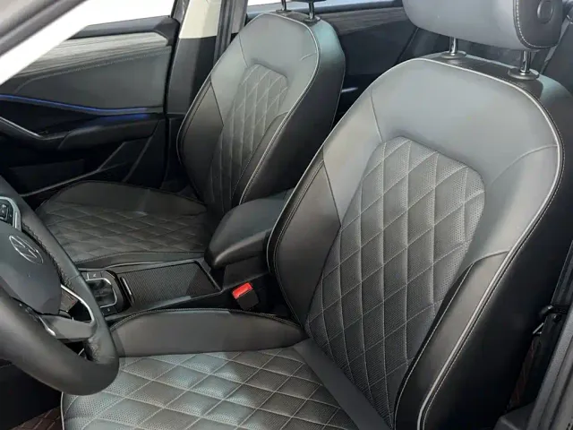 Volkswagen Sagitar — Фото автомобиля 11