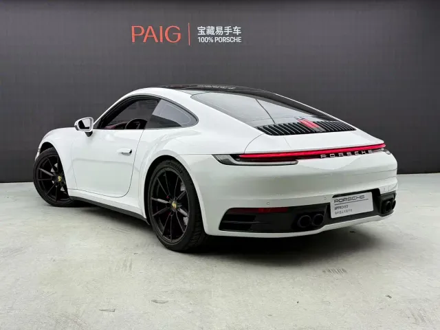 Porsche 911 — Фото автомобиля 2