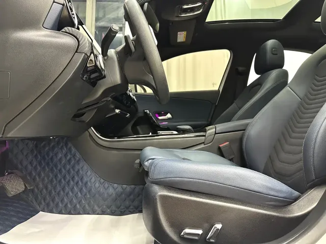 Mercedes-Benz A-Class — Фото автомобиля 7