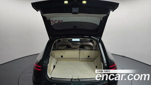 Genesis GV70 2.5T Бензин 2WD — Фото автомобиля 20