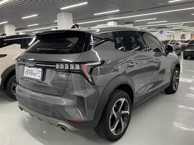 Lynk & Co 06 — Фото автомобиля 12