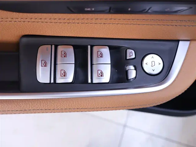 BMW 6 Series Gran Turismo — Фото автомобиля 17